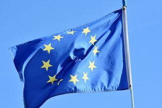 Mýtus o ručení za cizí dluhy v eurozóně a řecké zmrtvýchvstání - Médium.cz